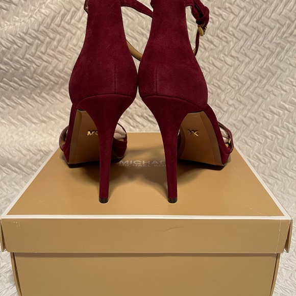 Michael Kors Women's Burgundy Heels - Picture 2 of 4